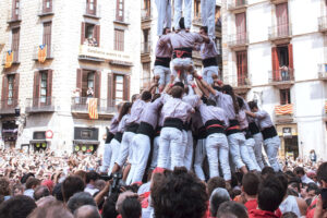 castell human tower catalonia